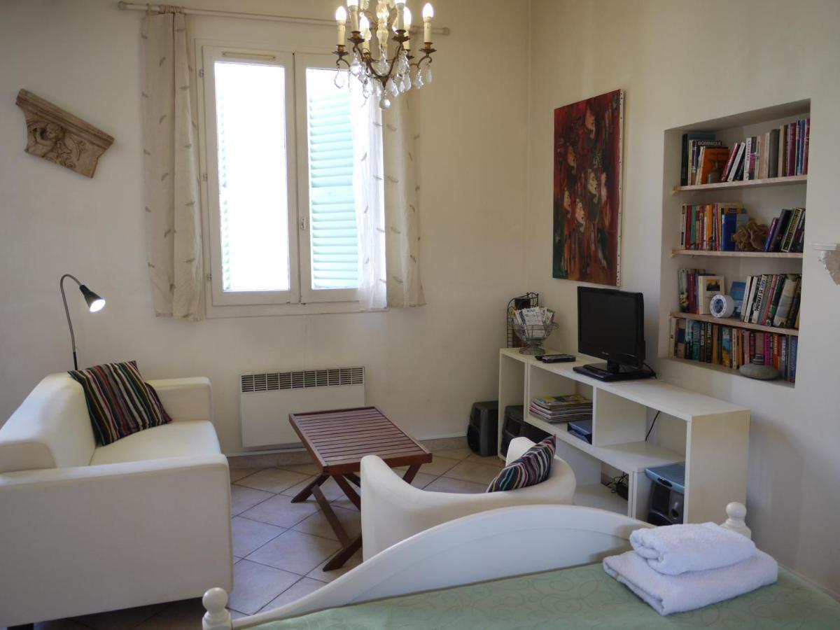 Studio 6 - A Quiet And Spacious Studio Flat In The Old Town Nice Bagian luar foto